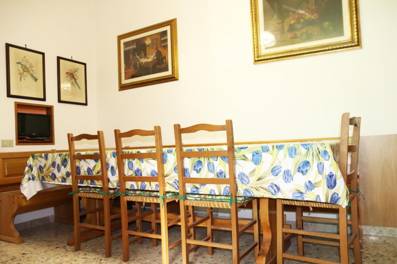 Cimarosa 5 Apartment Фолоника Екстериор снимка